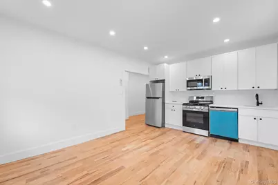 741 E 227th Street, Bronx, NY 10466 - Photo 11