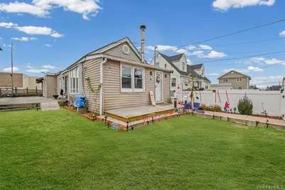 5 Chestnut Road, Inwood, NY 11096 - Photo 3