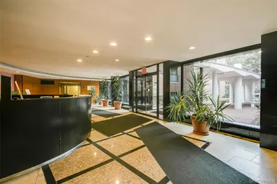 139-15 83 Ave #305, Briarwood, NY 11435 - Photo 5