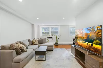 45 Hill Park Avenue #PR2, Great Neck, NY 11021 - Photo 5