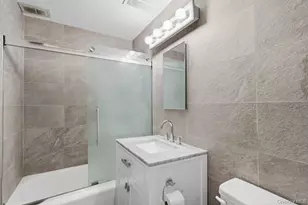 45 Hill Park Ave, Great Neck, NY 11021 - Photo 13