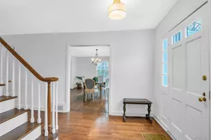 11 Beverly Pl, Larchmont, NY 10538 - Photo 3