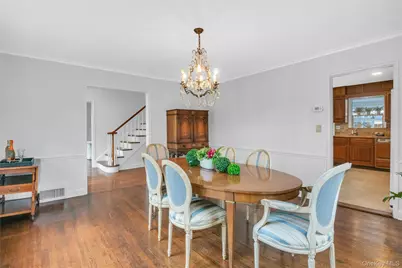 11 Beverly Place, Larchmont, NY 10538 - Photo 5