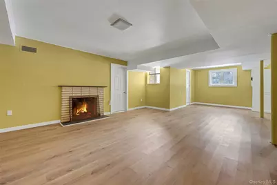 11 Beverly Place, Larchmont, NY 10538 - Photo 31