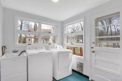 11 Beverly Place, Larchmont, NY 10538 - Photo 17