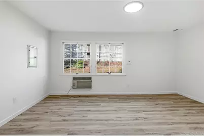 231 Sunflower Lane, Islandia, NY 11749 - Photo 17