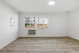 231 Sunflower Ln, Islandia, NY 11749 - Photo 17