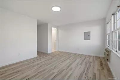 231 Sunflower Lane, Islandia, NY 11749 - Photo 19