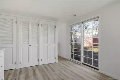 231 Sunflower Lane, Islandia, NY 11749 - Photo 11