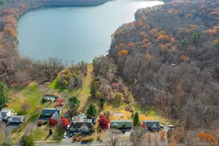 21 N Gate Rd, Carmel, NY 10512 - Photo 3