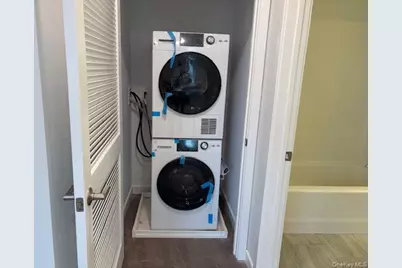 227 4th Avenue #201A, Bay Shore, NY 11706 - Photo 5