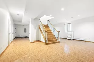 77-16 Kew Forest Ln, Flushing, NY 11375 - Photo 37