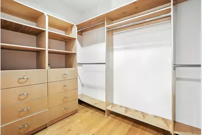 77-16 Kew Forest Lane, Flushing, NY 11375 - Photo 35