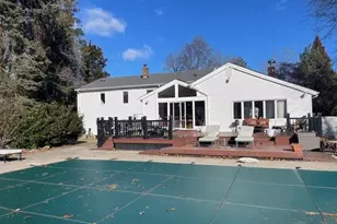 22 Emerald Ln, South Huntington, NY 11746 - Photo 3