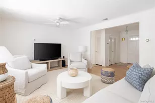920 Pine Neck Rd, Southold, NY 11971 - Photo 5