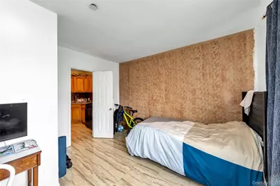 102-18 Radcliff Avenue, Corona, NY 11368 - Photo 25