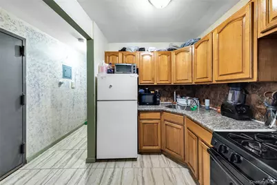 102-18 Radcliff Avenue, Corona, NY 11368 - Photo 21