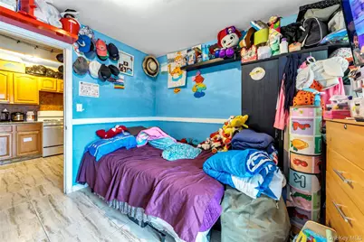 102-18 Radcliff Avenue, Corona, NY 11368 - Photo 7