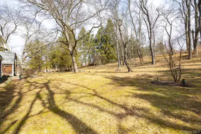 4 McAllister Drive, Pleasant Valley, NY 12569 - Photo 23