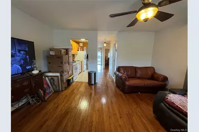 9 Harper Court, Bronx, NY 10466 - Photo 17