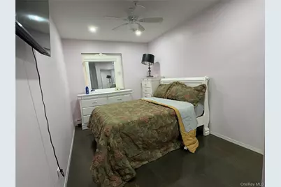 9 Harper Court, Bronx, NY 10466 - Photo 23