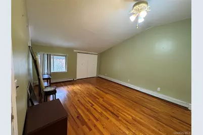 9 Harper Court, Bronx, NY 10466 - Photo 15