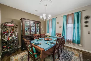 9 Paddock Ln, Medford, NY 11763 - Photo 9