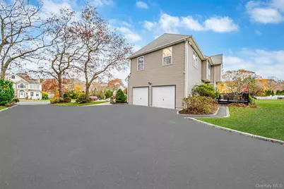 9 Paddock Lane, Medford, NY 11763 - Photo 41