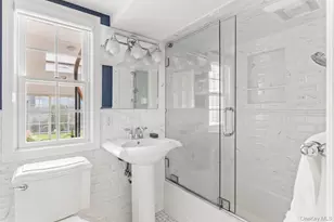 67 Bay Dr, Massapequa, NY 11758 - Photo 19