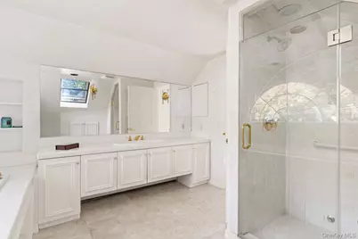 67 Bay Drive, Massapequa, NY 11758 - Photo 33