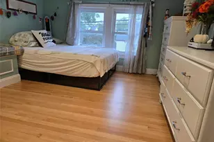 183 N Cottage St, Valley Stream, NY 11580 - Photo 11