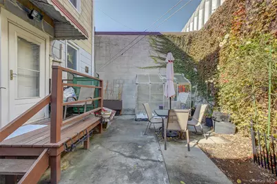 1055 Wyckoff Avenue, Ridgewood, NY 11385 - Photo 5