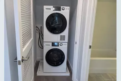 227 4th Avenue #308G, Bay Shore, NY 11706 - Photo 15