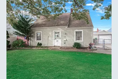 140 Jerusalem Avenue, Levittown, NY 11756 - Photo 1