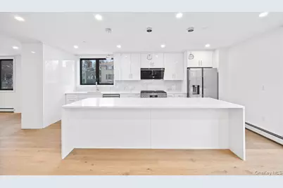 33-01 213th Street, Bayside, NY 11361 - Photo 17