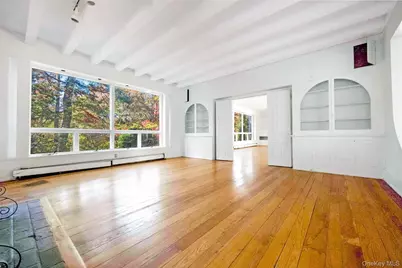 5 Bagatelle Road, Dix Hills, NY 11746 - Photo 19