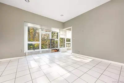 5 Bagatelle Road, Dix Hills, NY 11746 - Photo 13