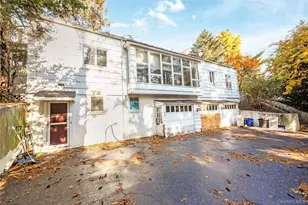 5 Bagatelle Rd, Dix Hills, NY 11746 - Photo 3