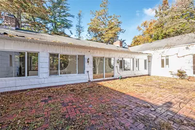 5 Bagatelle Road, Dix Hills, NY 11746 - Photo 7