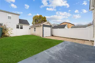 171-05 143rd Rd, Jamaica, NY 11434 - Photo 43