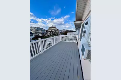 224 Beach 141st Street, Rockaway Park, NY 11694 - Photo 13