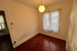 224 Beach 141st St, Rockaway Park, NY 11694 - Photo 5