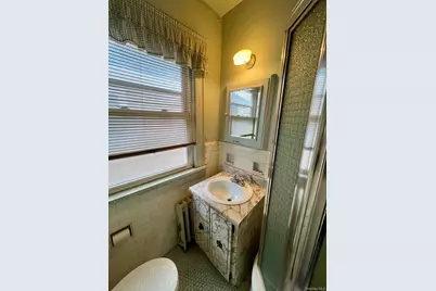 224 Beach 141st Street, Rockaway Park, NY 11694 - Photo 11