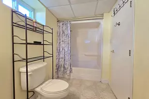 39 Anna St, Bay Shore, NY 11706 - Photo 21