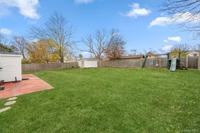 20 Laurie Road, Brentwood, NY 11717 - Photo 25