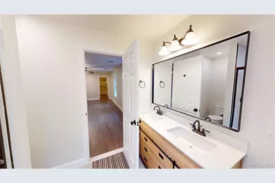 1402 State Route 52, Walden, NY 12586 - Photo 35