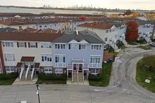 163 Surf Dr, Bronx, NY 10473 - Photo 7