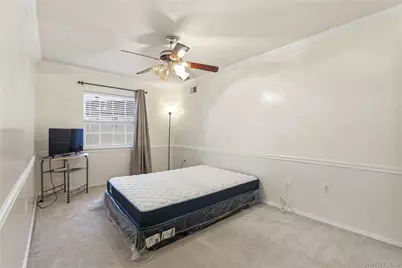 163 Surf Drive, Bronx, NY 10473 - Photo 23