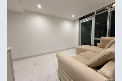 41-62 Bowne #3E, Flushing, NY 11355 - Photo 5