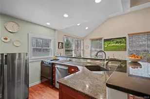 247 Smith Ridge Rd, South Salem, NY 10590 - Photo 5